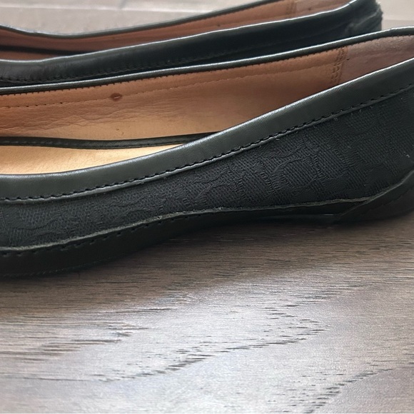 Coach Flats. Black Ballet Flats. Bow. - Picture 4 of 7
